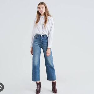 levis aritzia ribcage straight ankle. Womens 30. EUC